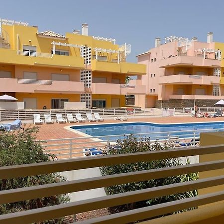 Royal Cabanas Golf Blue Condominio Privado Sossegado - Reservas De Sabado A Sabado Conceição Esterno foto