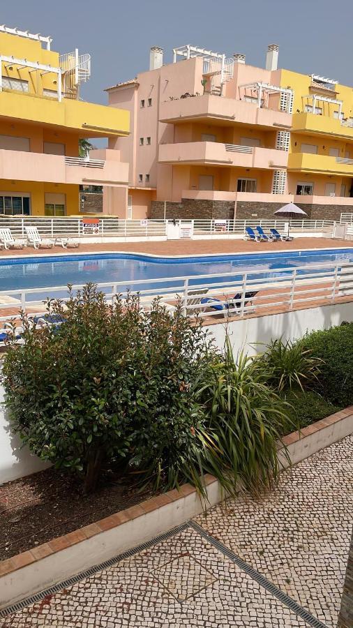 Royal Cabanas Golf Blue Condominio Privado Sossegado - Reservas De Sabado A Sabado Conceição Esterno foto